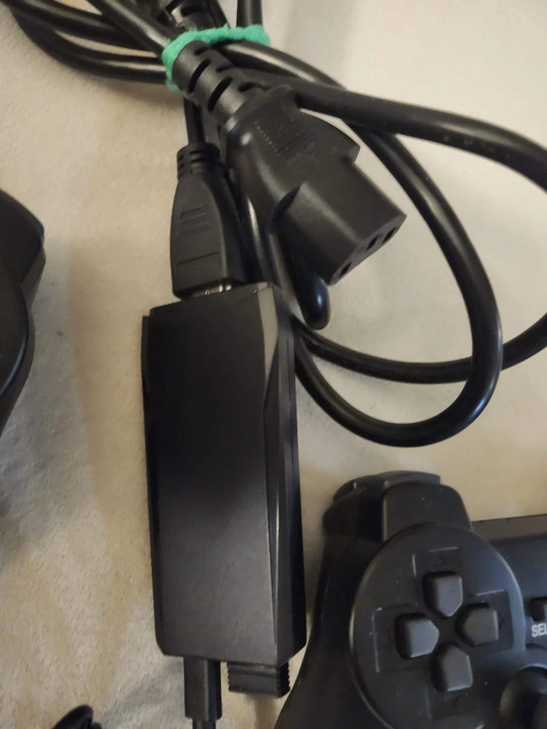 GameStick Lite 4K retro video game console - photo 2