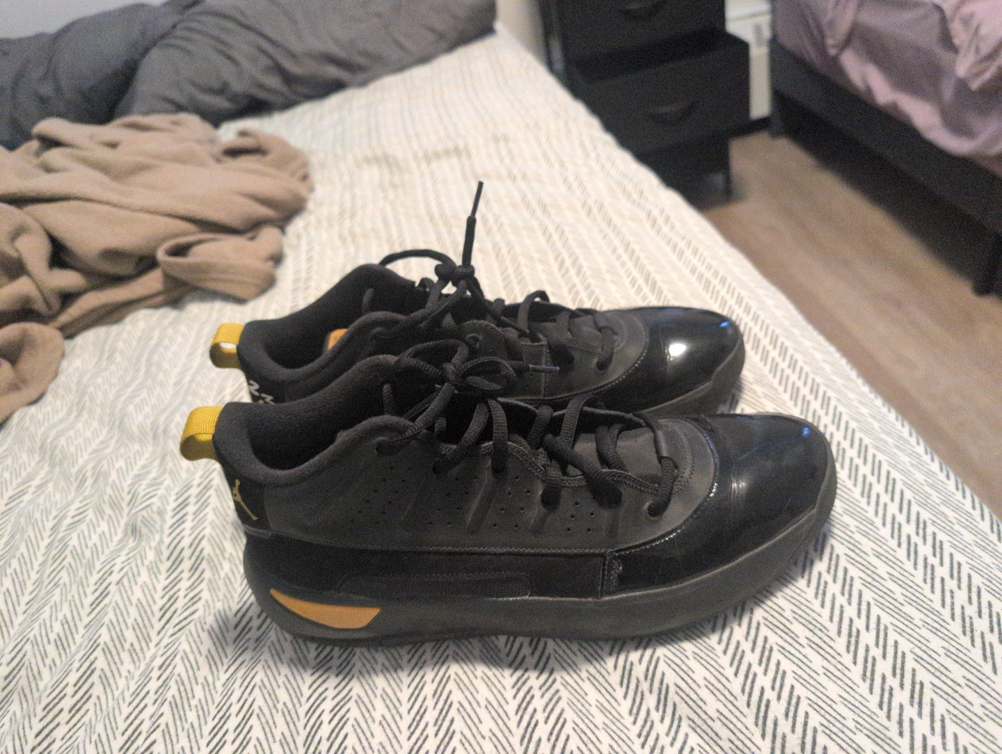 Jordan Max Aura 5 Sneakers - photo 3