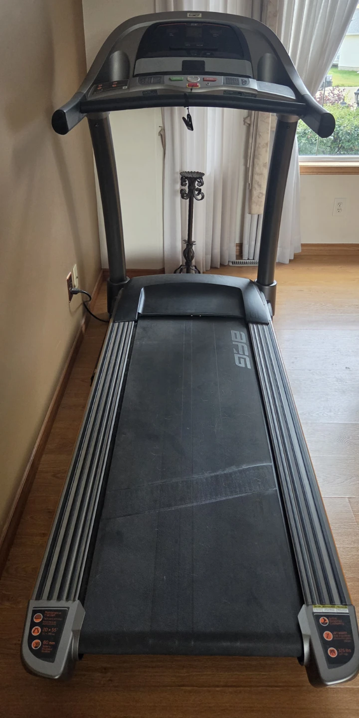 Treadmill - photo 2