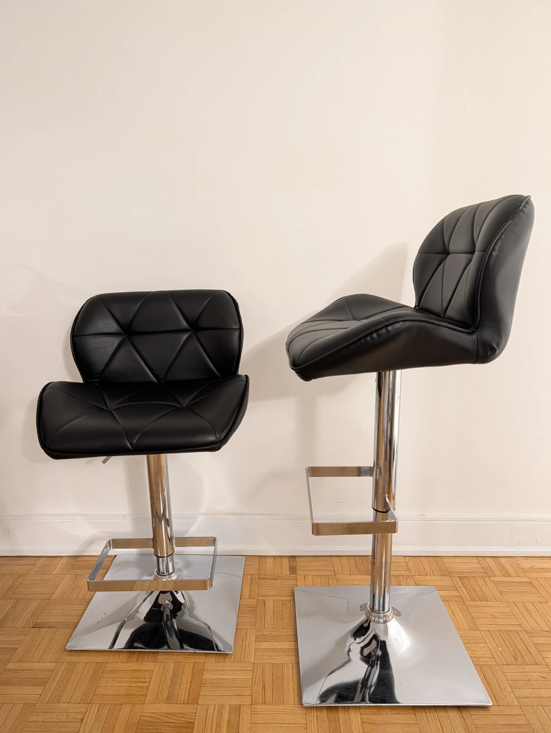 Set of 2 Adjustable Black Bar Stools - photo 3