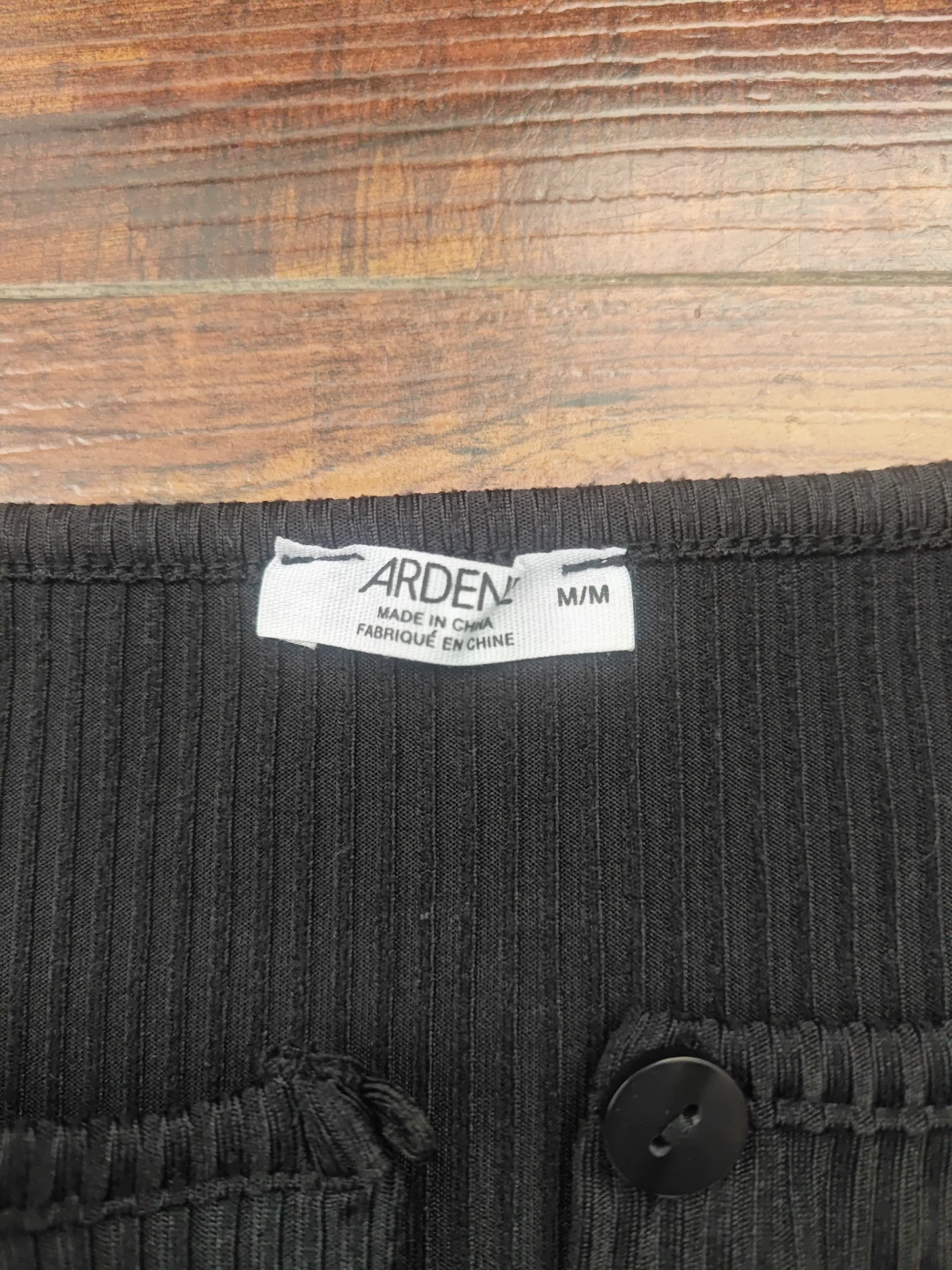 Ardene Black Ribbed Button-Down Tank Top - photo 2