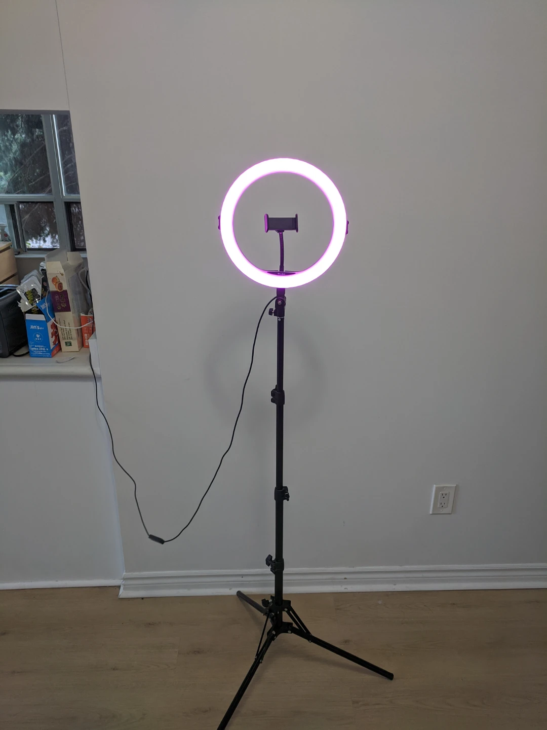 Adjustable LED Ring Light with Tripod Stand - photo 2