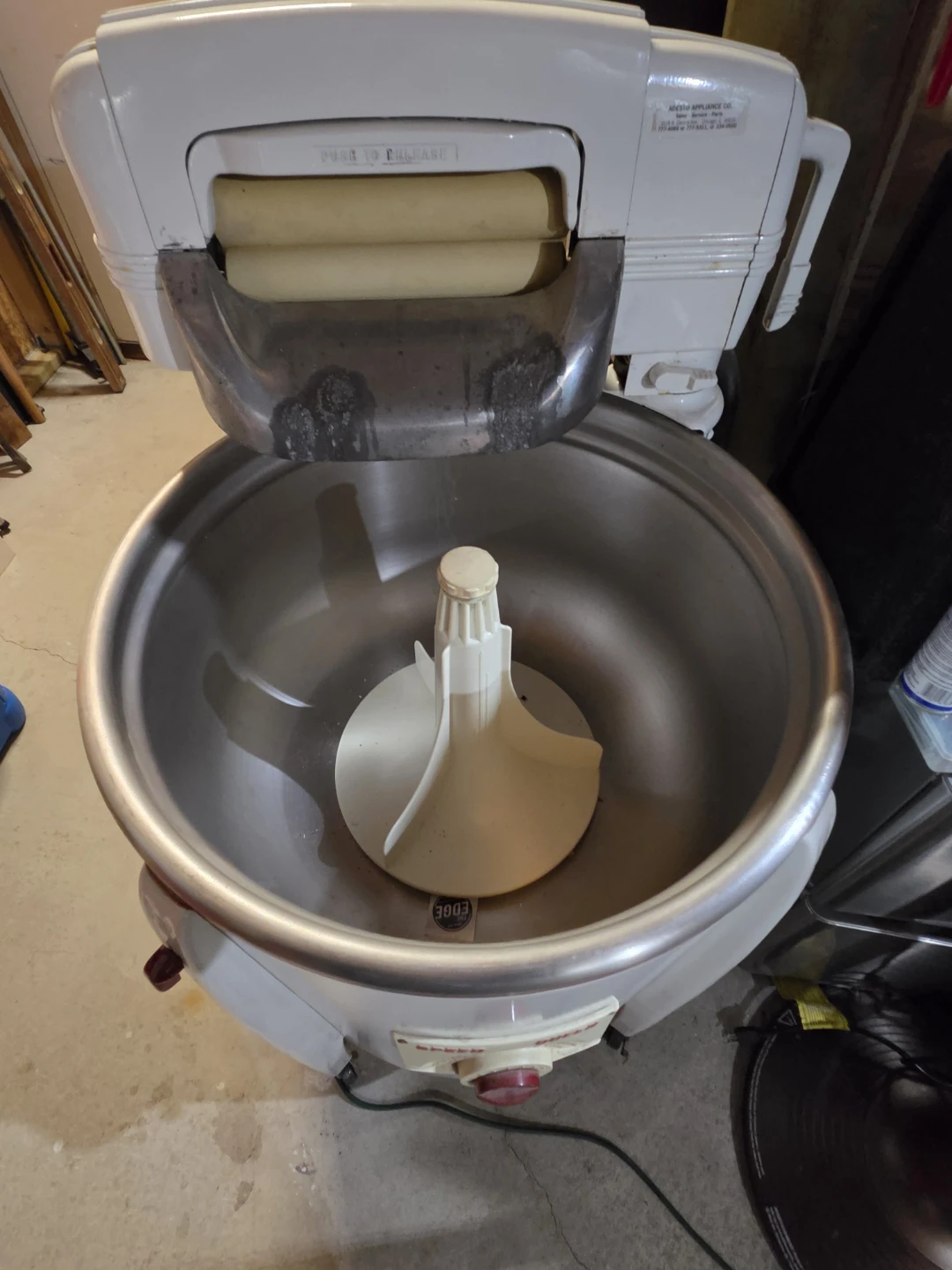 Vintage Speed Queen Wringer Washer - photo 4