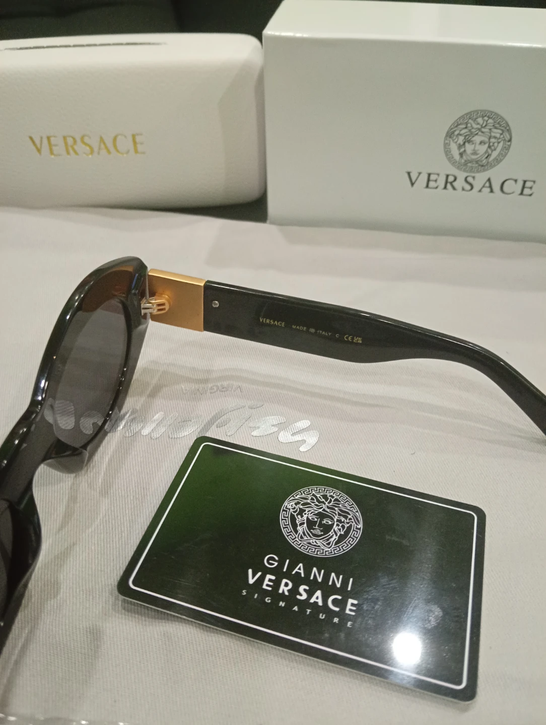 Versace Sunglasses with Case women's - photo 4