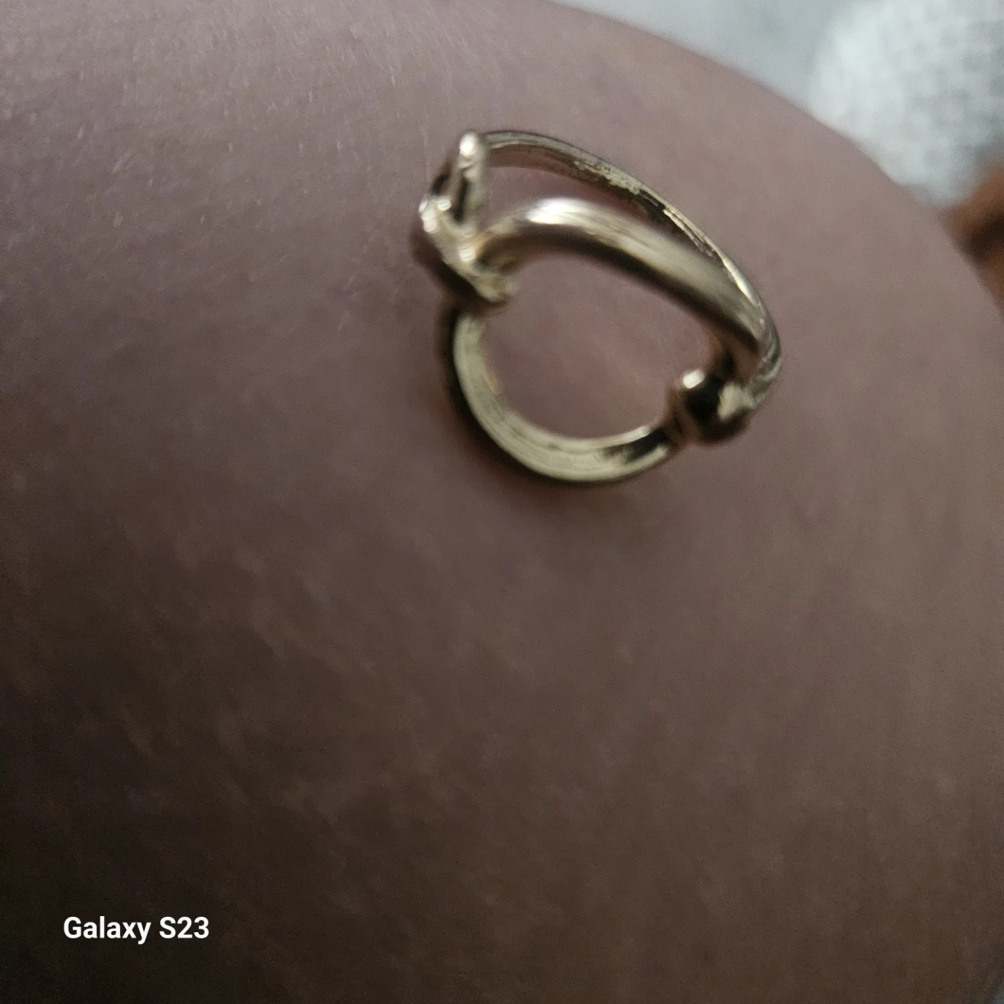 Gold-Tone Circular Knot Ring - photo 3