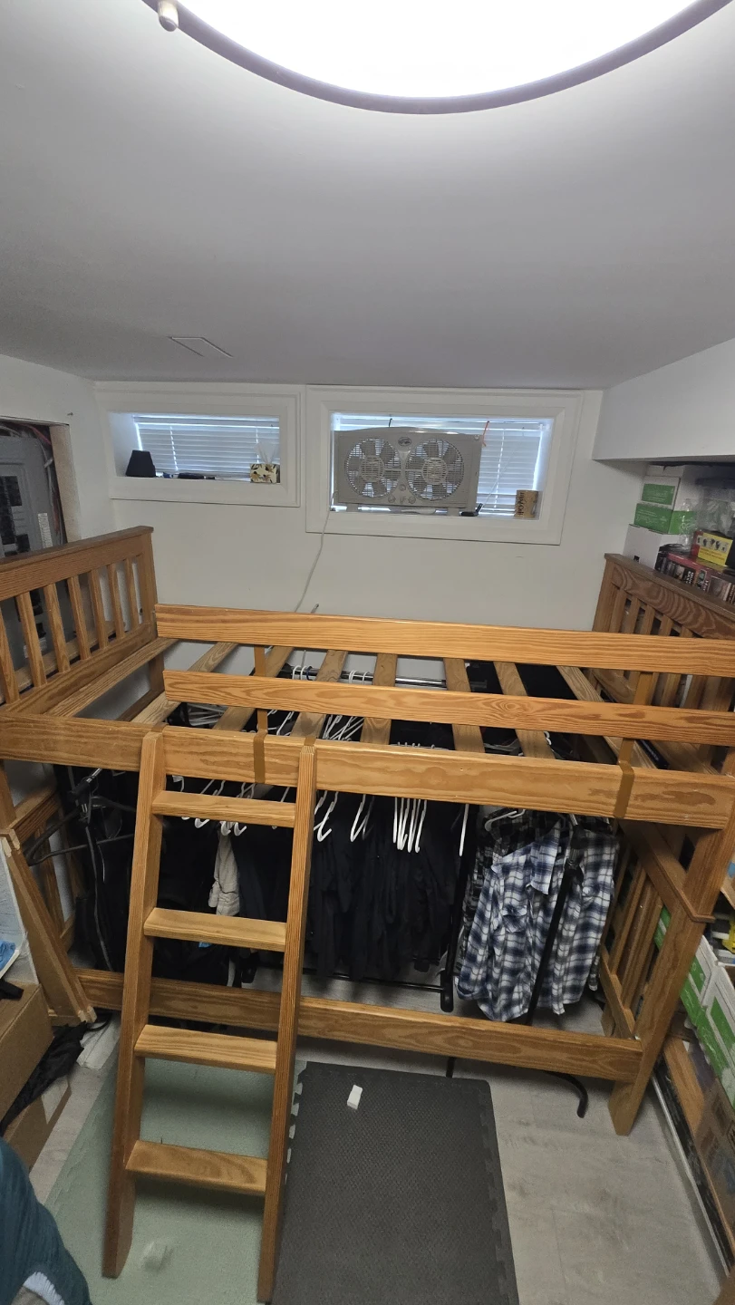 Bunk Bed (Twin)