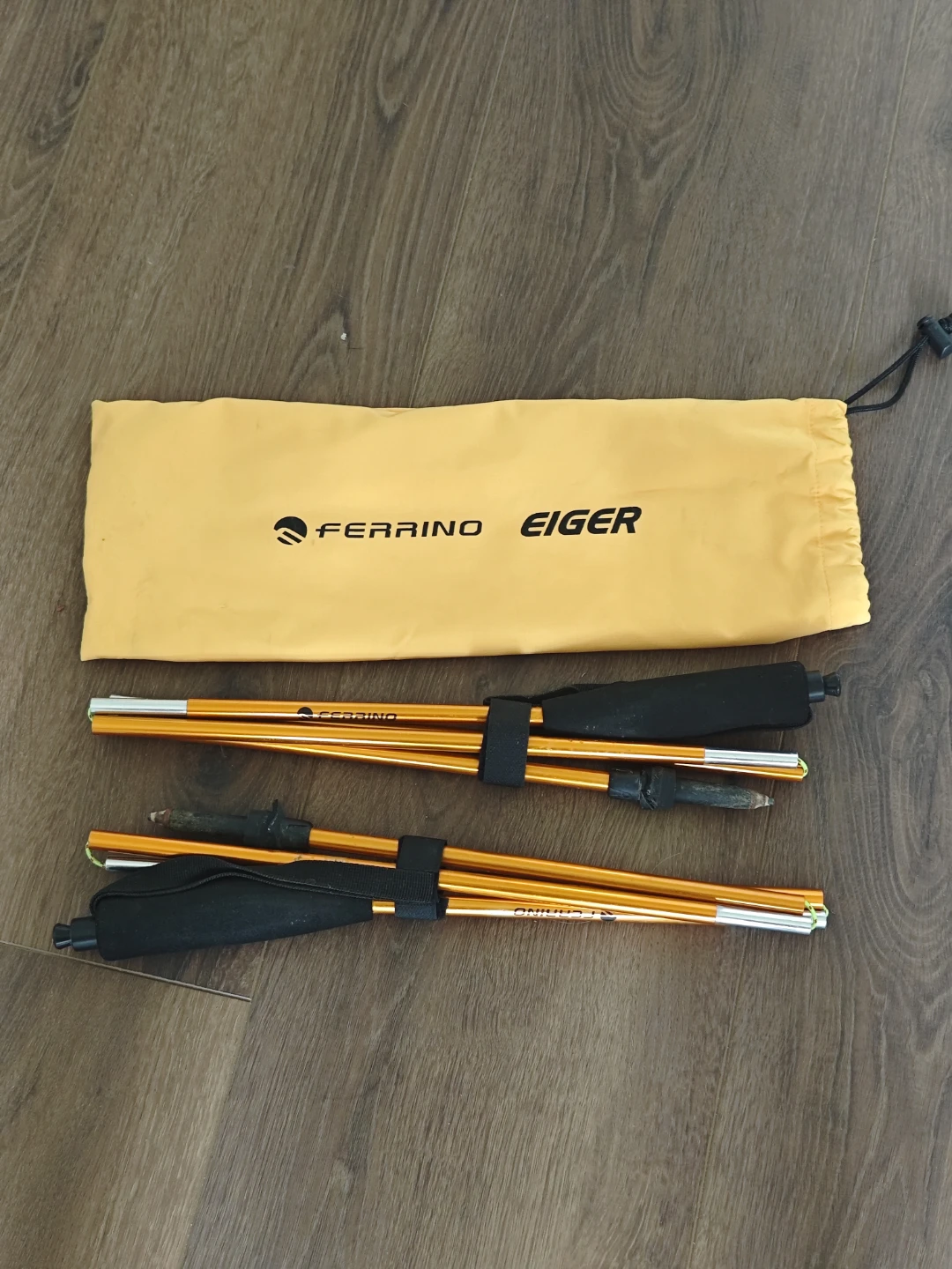 Ferrino Eiger Folding Trekking Poles 125cm