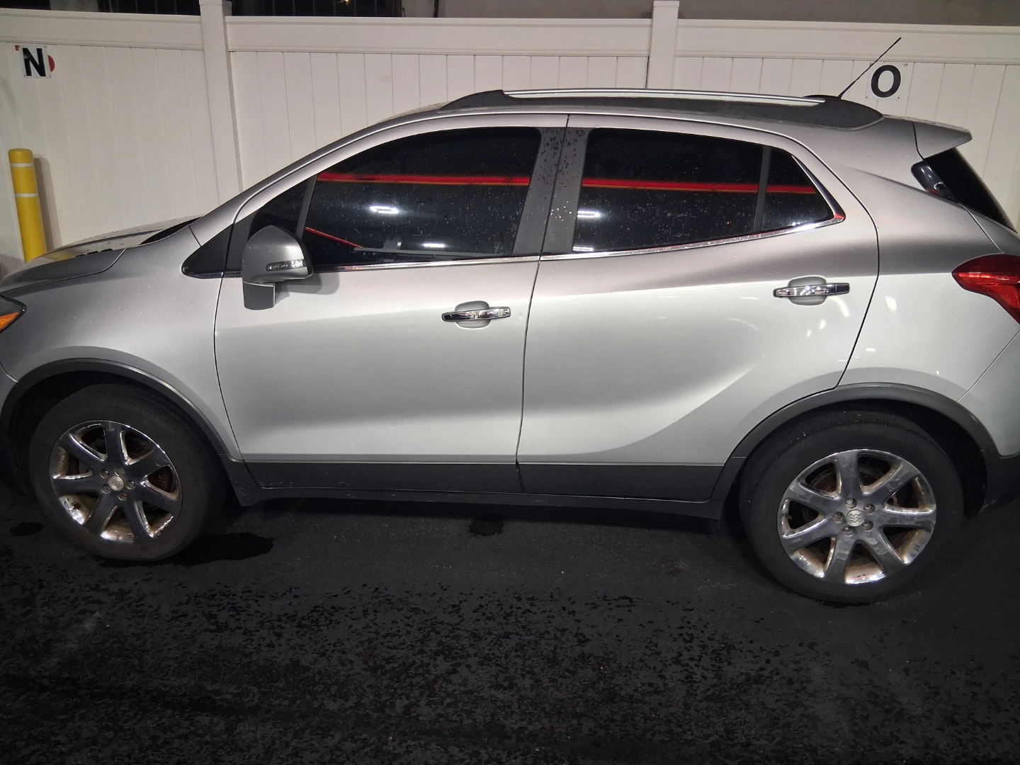 2016Silver Buick Encore SUV - photo 2