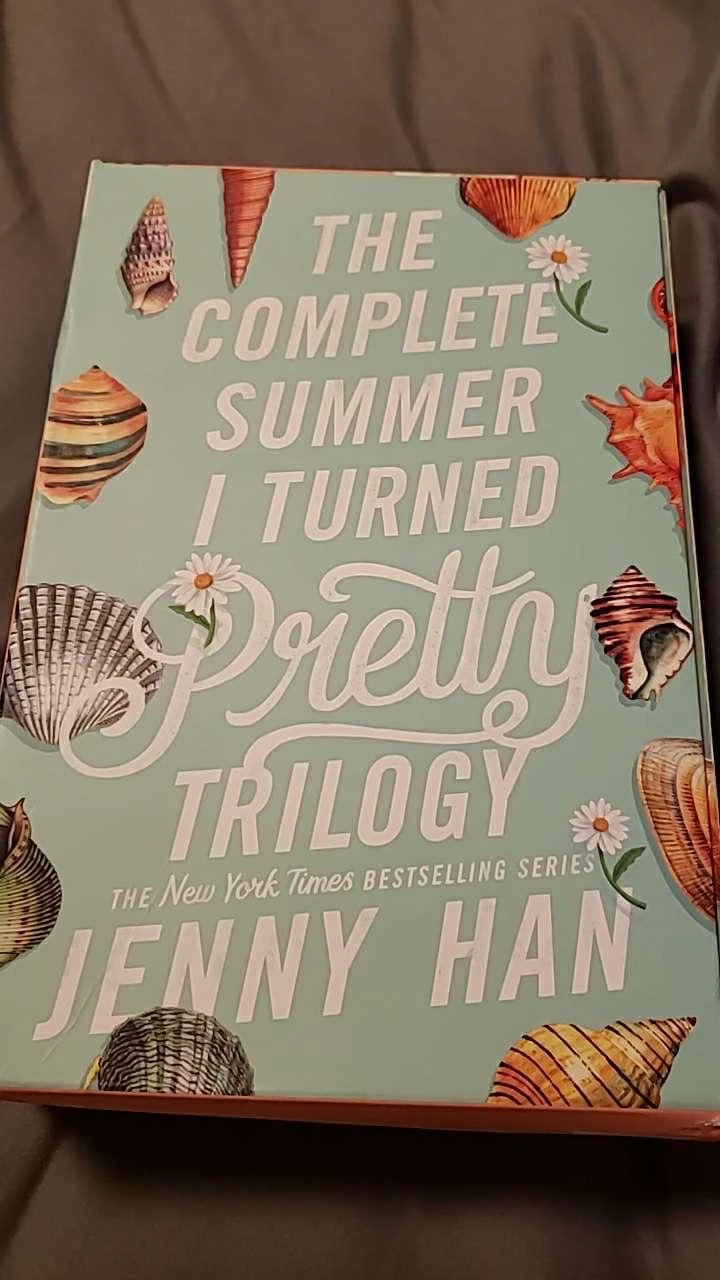 The Complete Summer I Turned Pretty Complete Set - photo 3
