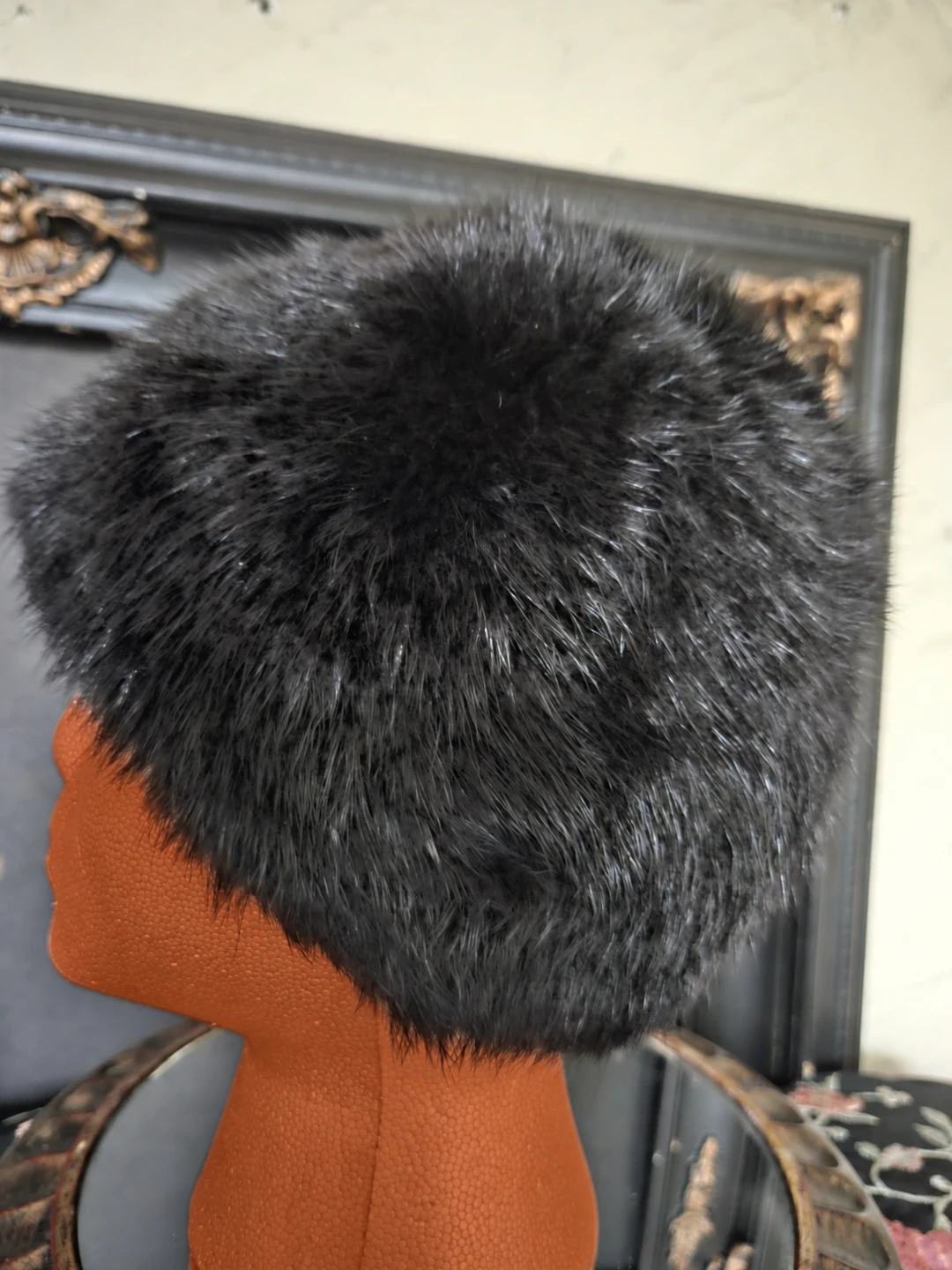 Black Natural Mink caps new & small - photo 2