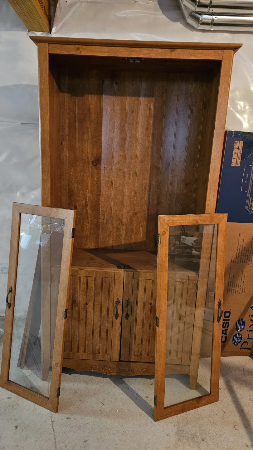 FREE: MDF Sears cabinet