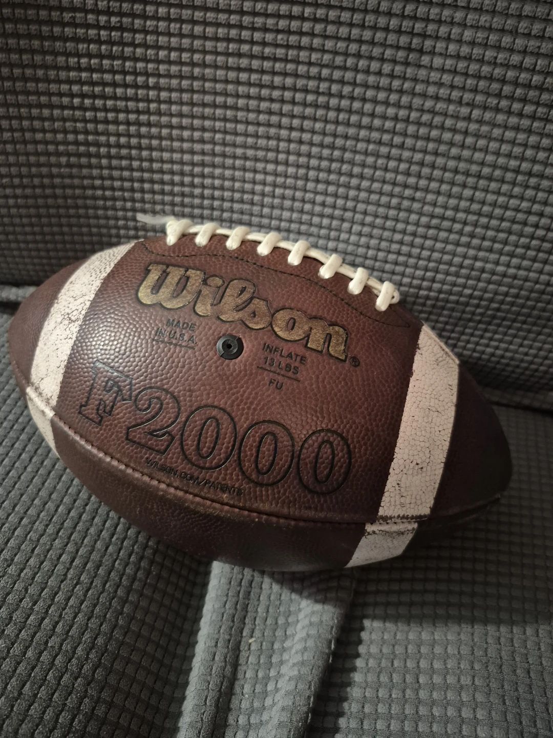 Wilson F2000 Football