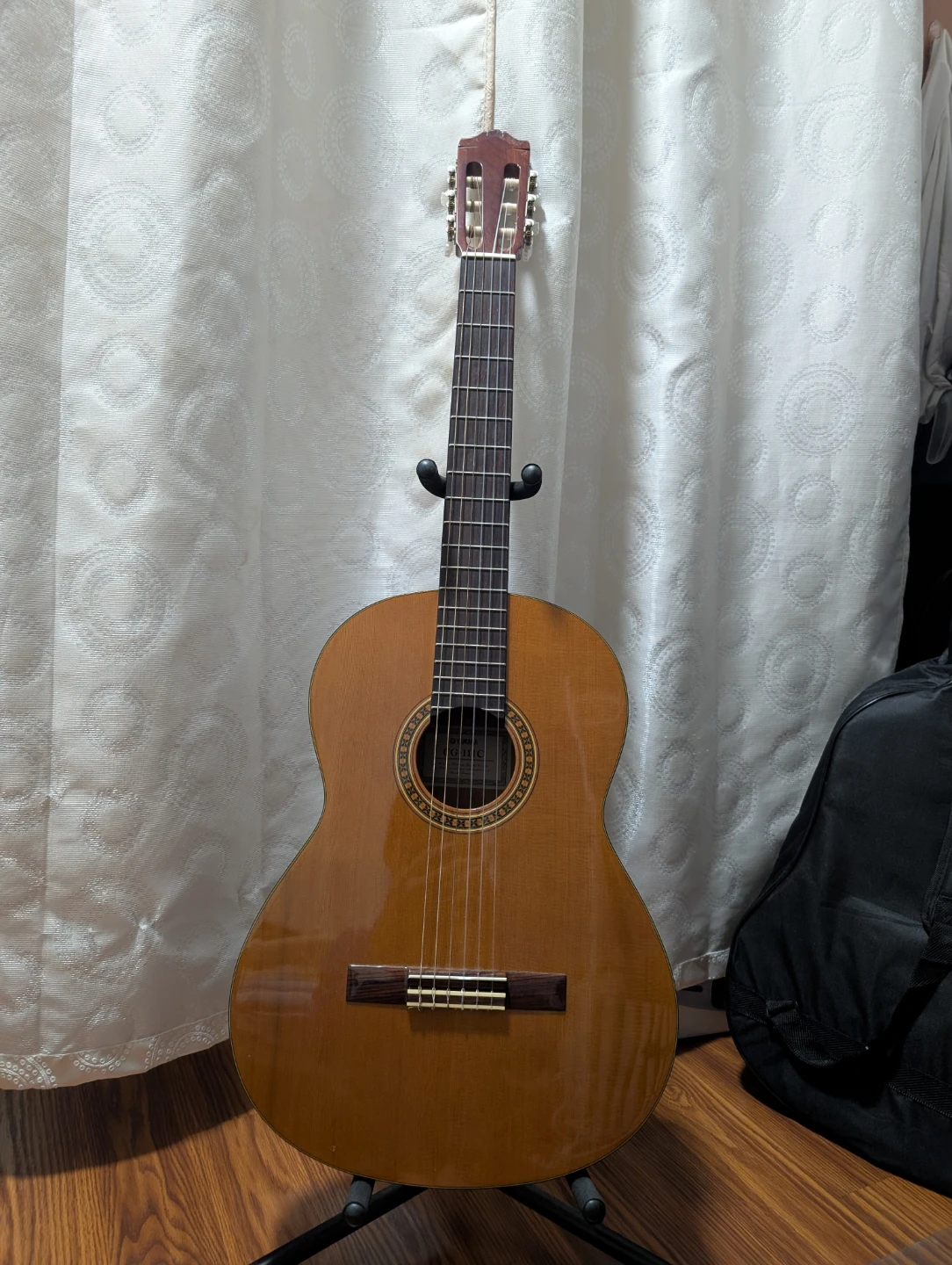 Yamaha CG111C Classical Guitar - photo 2