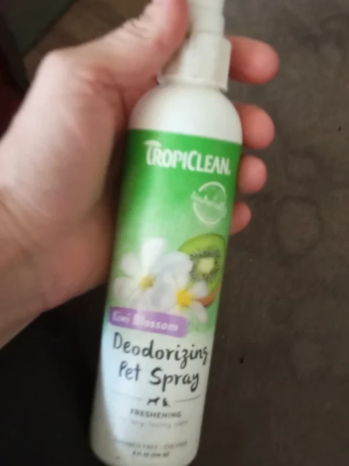 Deodorizing Pet Spray Kiwi Blossom