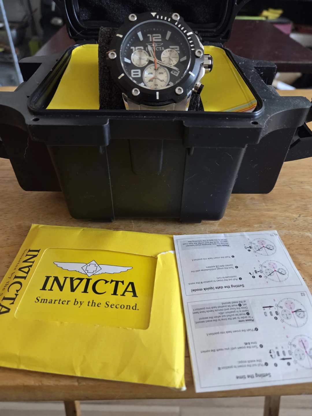 Invicta Chronograph Watch - photo 4
