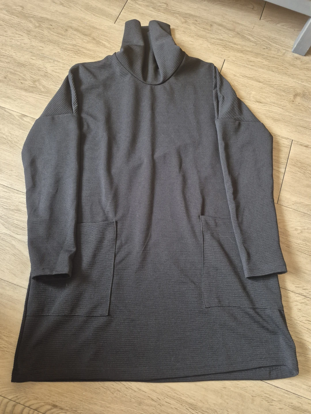 Yanga Black Turtleneck Tunic