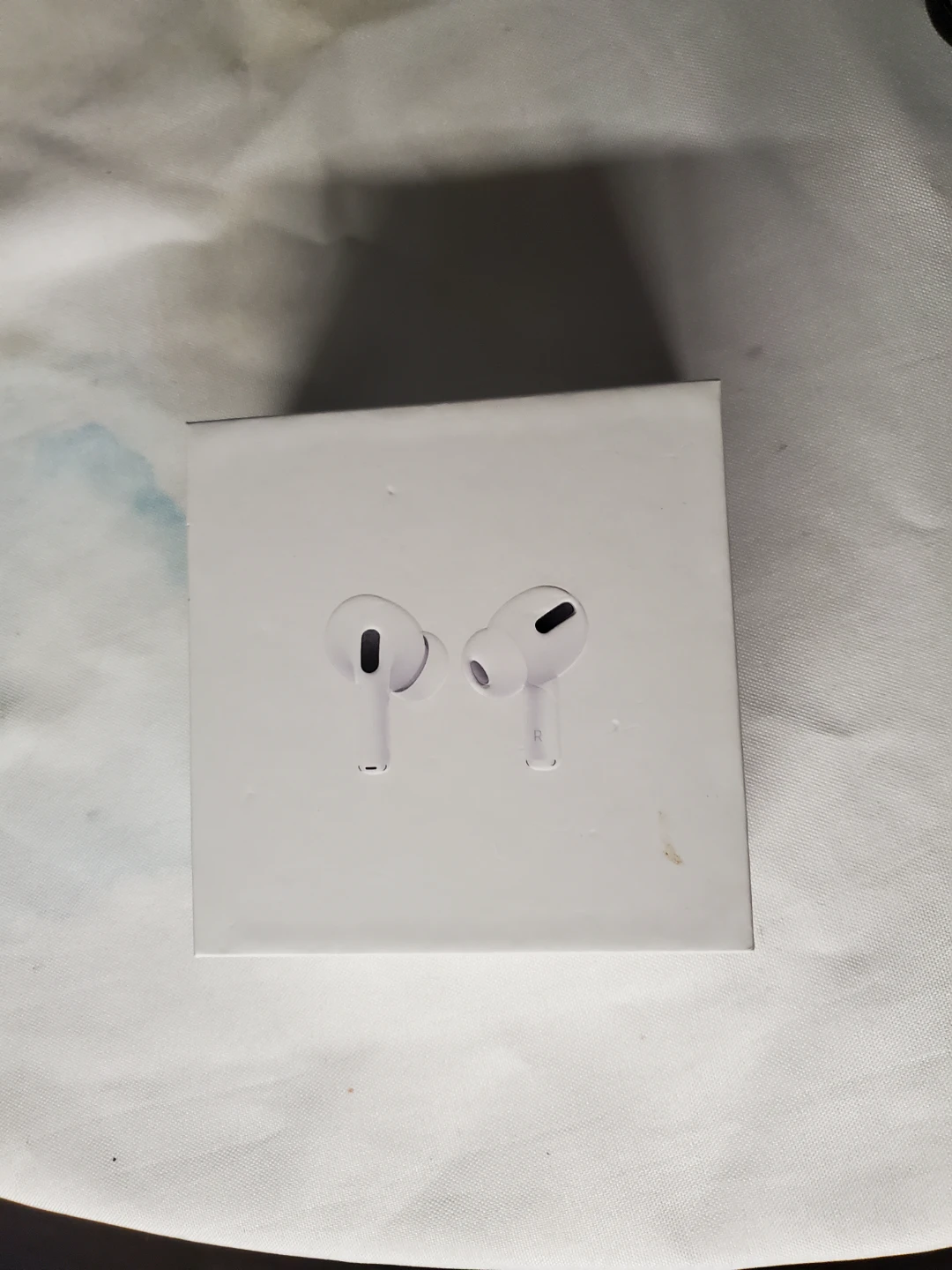 Apple AirPods Pro Wireless Charging Case