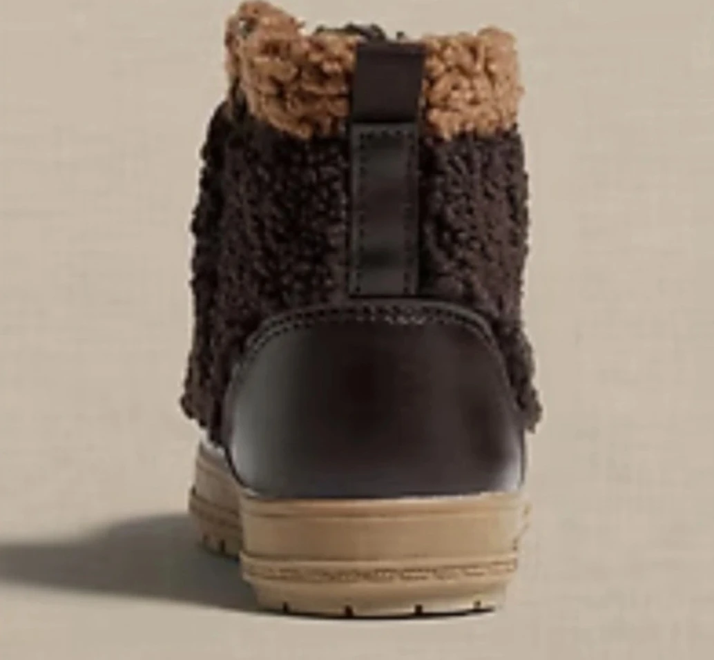 sherpa boots for baby /toddler brand new - photo 3