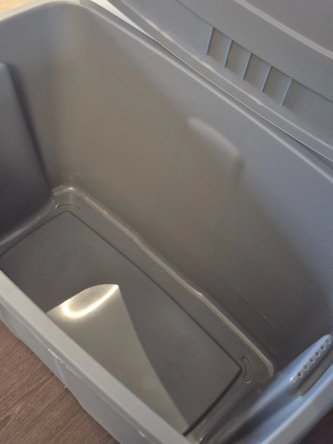 121L Plastic Storage Container with Lid - photo 3