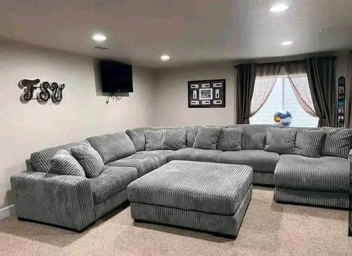 Sectional couch