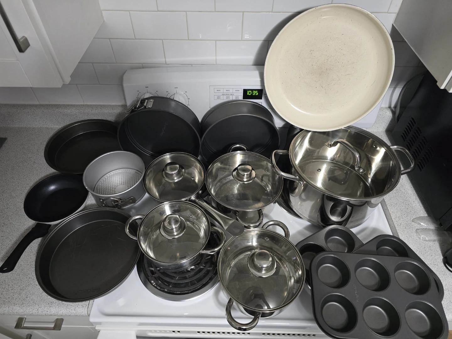 Large Cookware and Bakeware Lot - photo 2