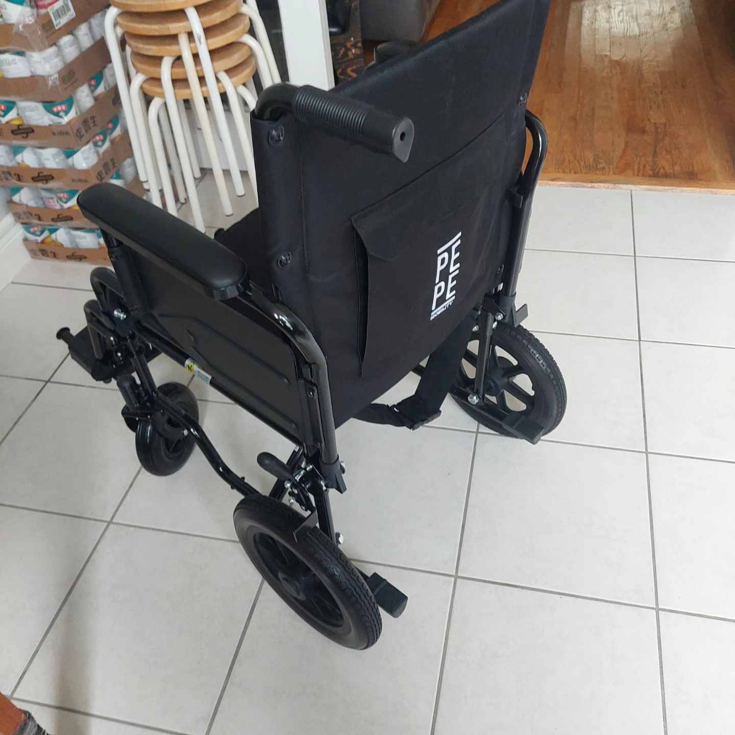 Brand new wheels chair - photo 2
