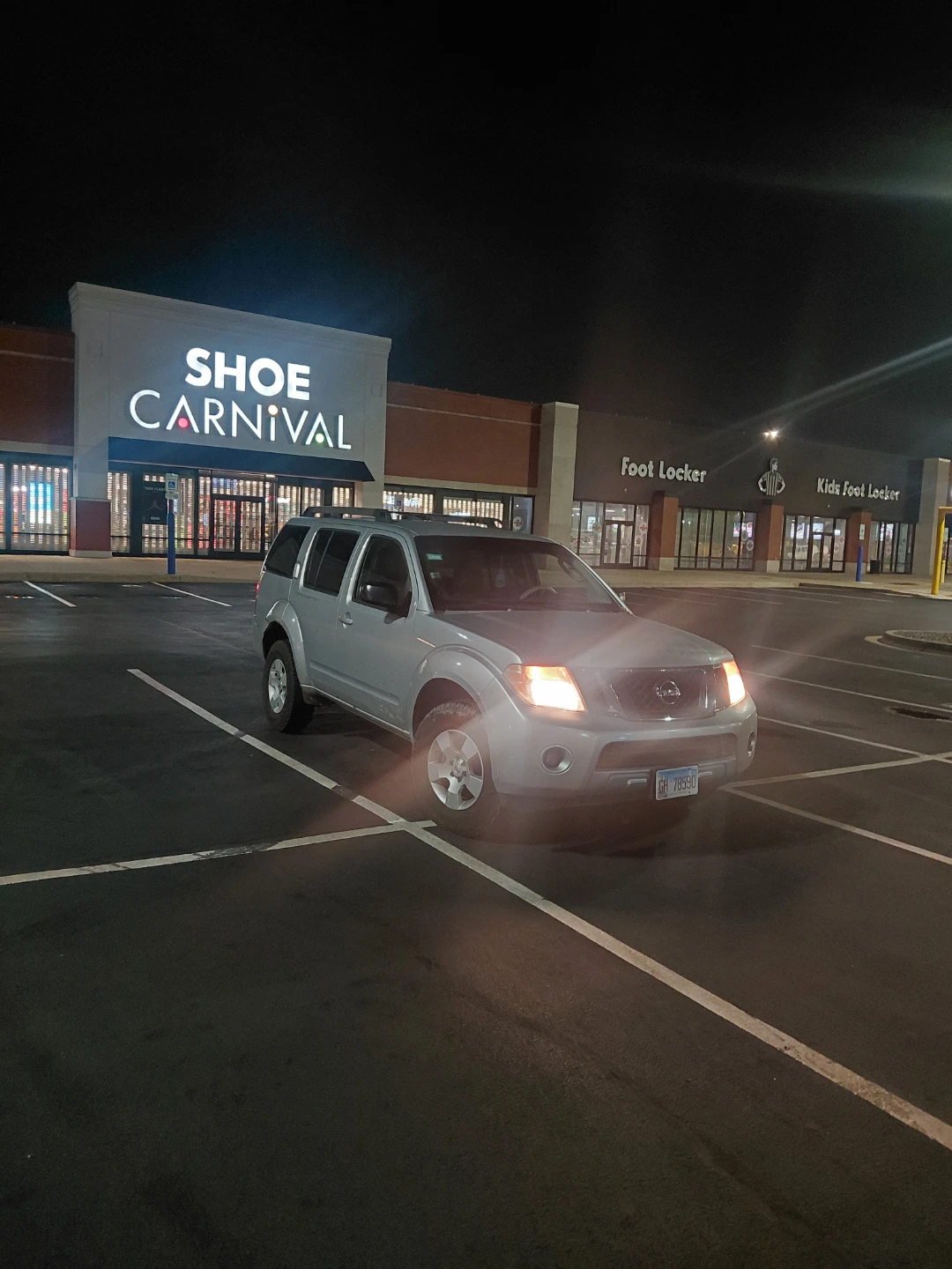 Nissan Pathfinder SUV