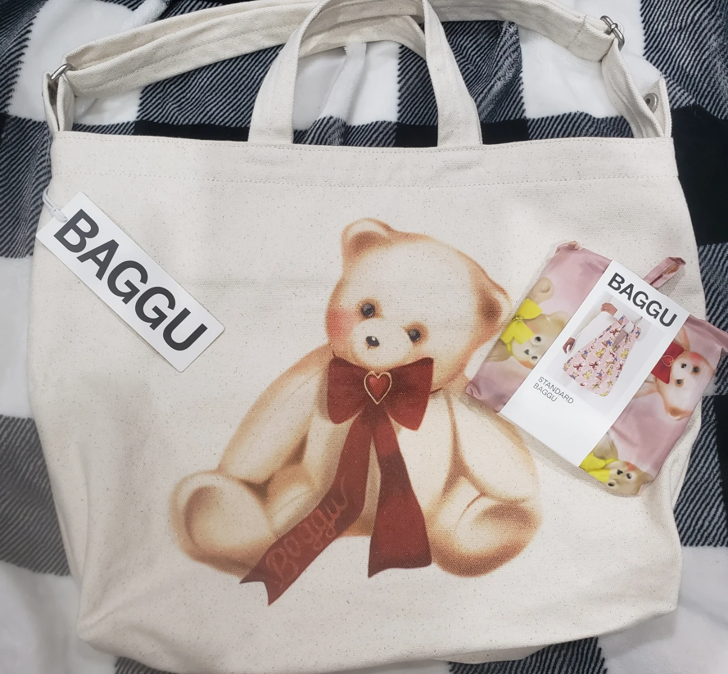 BAGGU Standard Baggu and Tote Bag