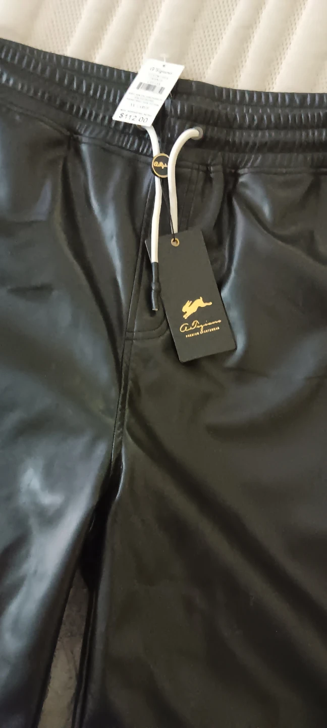 C.P. Rigiano Black Faux Leather Shorts XXL - photo 2