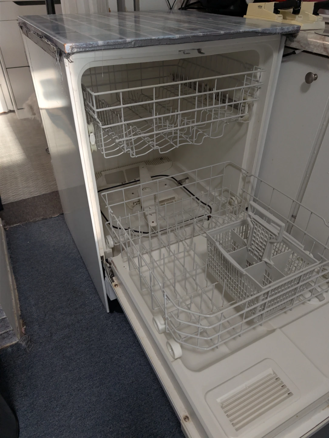 GE Quiet Power Portable Dishwasher - photo 3