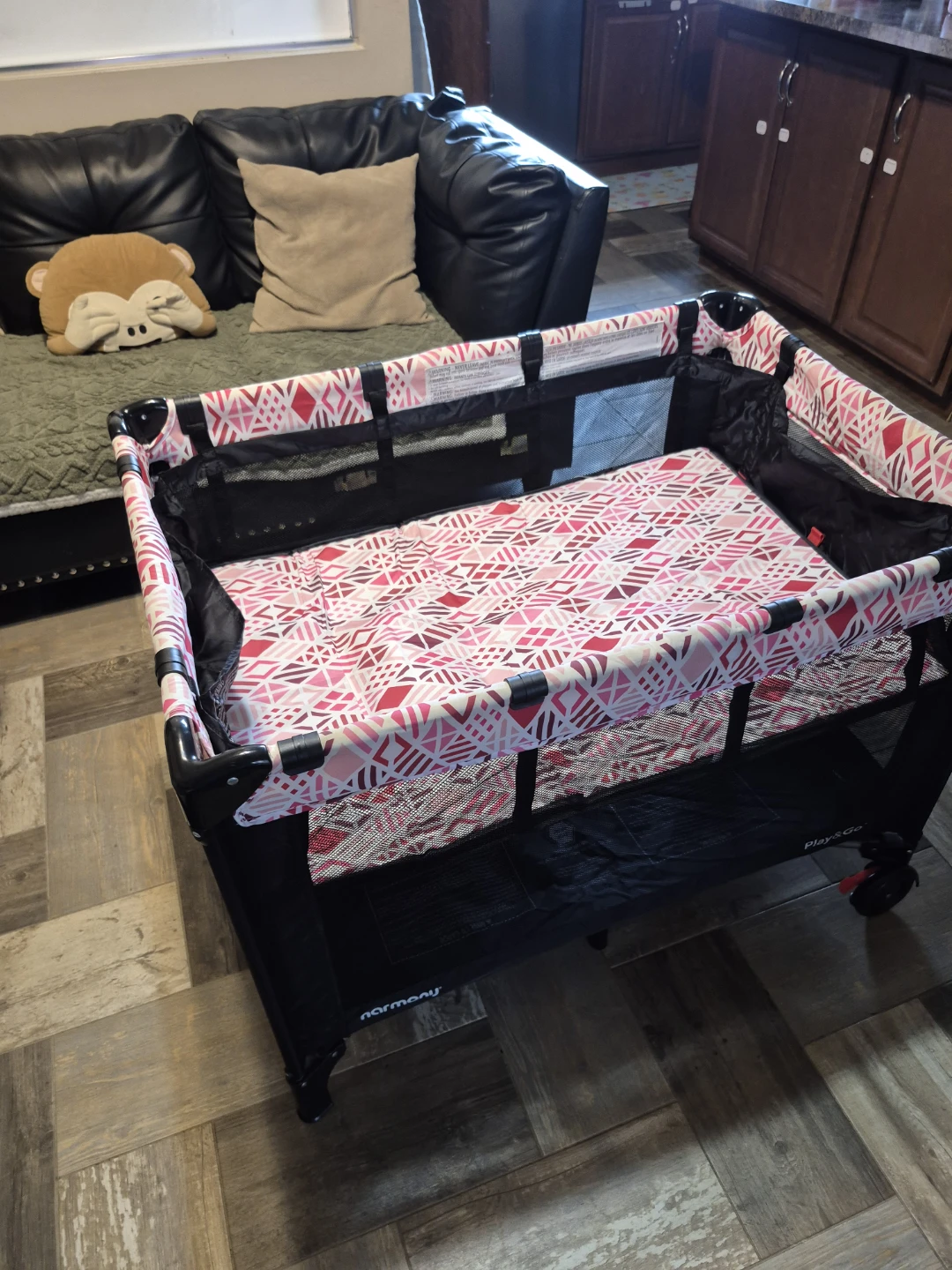 Harmony Play & Go Deluxe Portable Playard