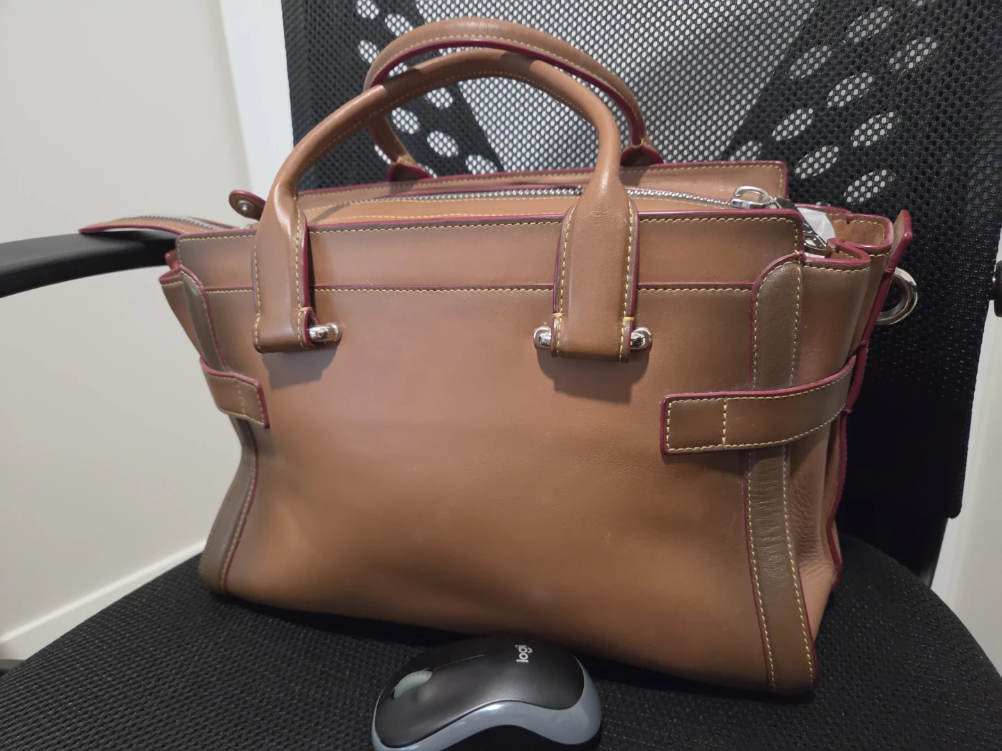 Coach Brown Leather Handbag (coach swagger carryall) - photo 4