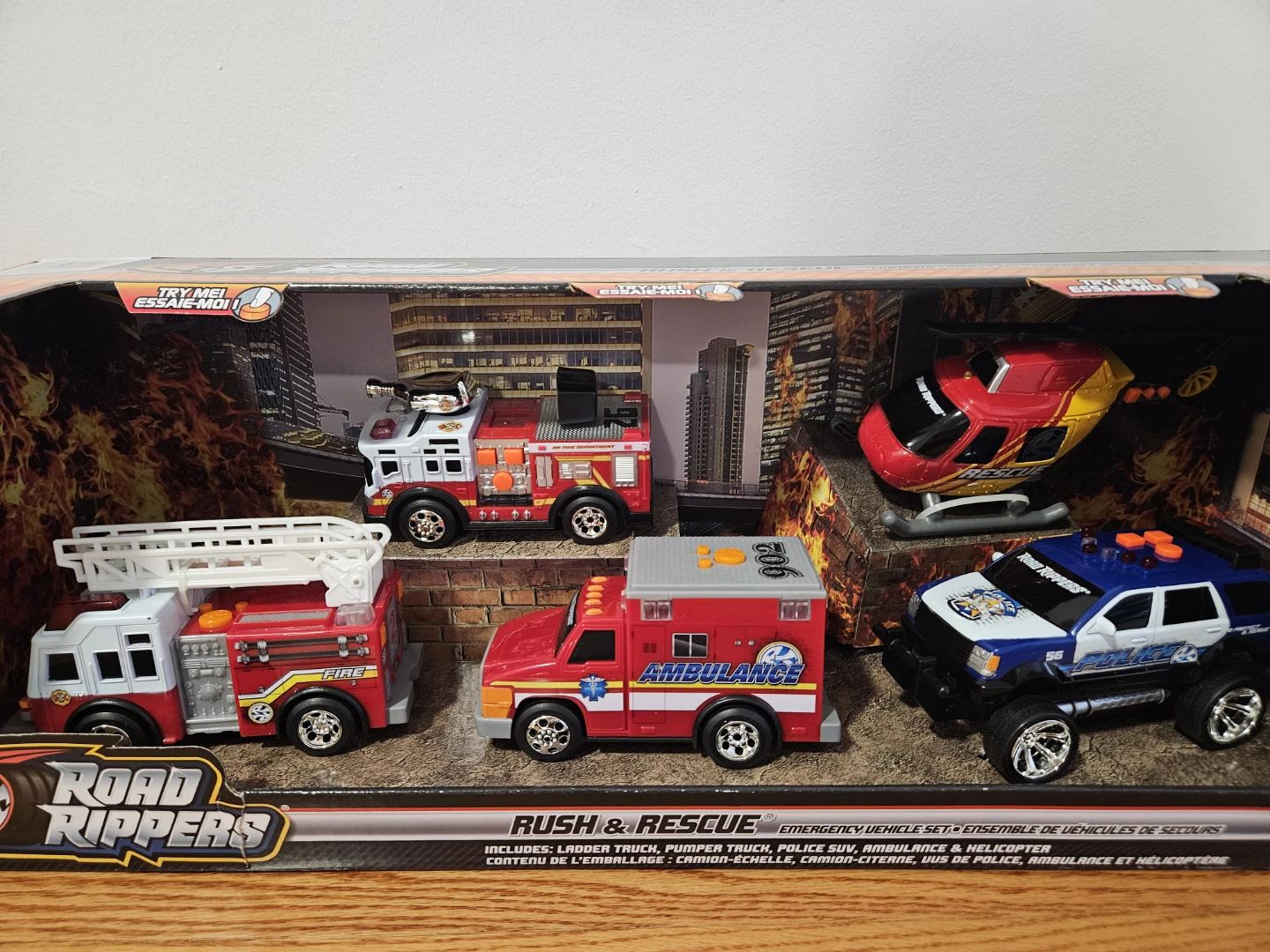 Road Rippers Rush & Rescue Emergency Vehicle Set - photo 2