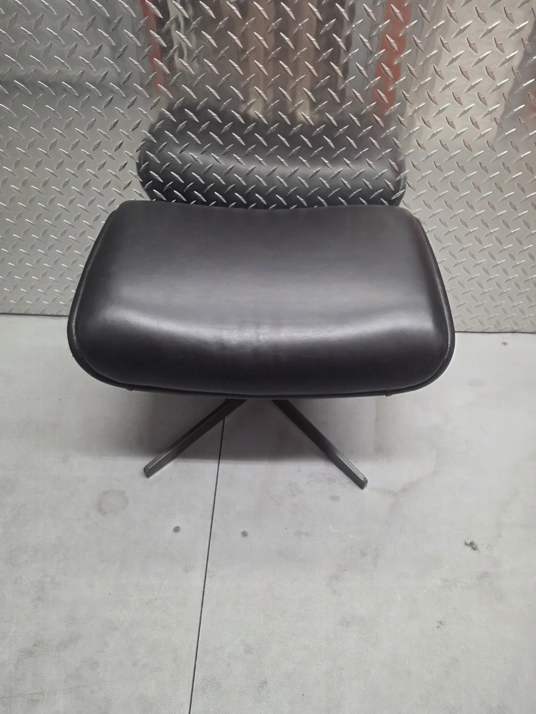 Black Leather Ottoman - photo 2