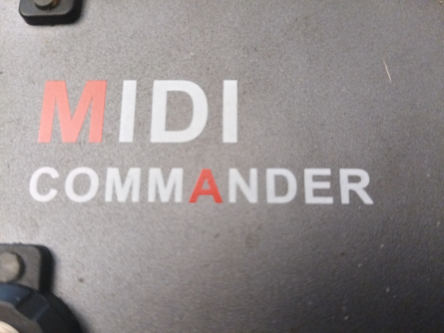 MIDI COMMANDER midi Controller