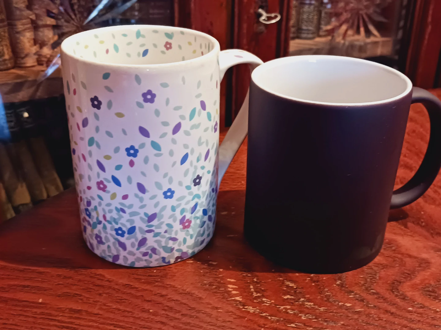 $3 EACH !! Set of Two Ceramic Mugs.