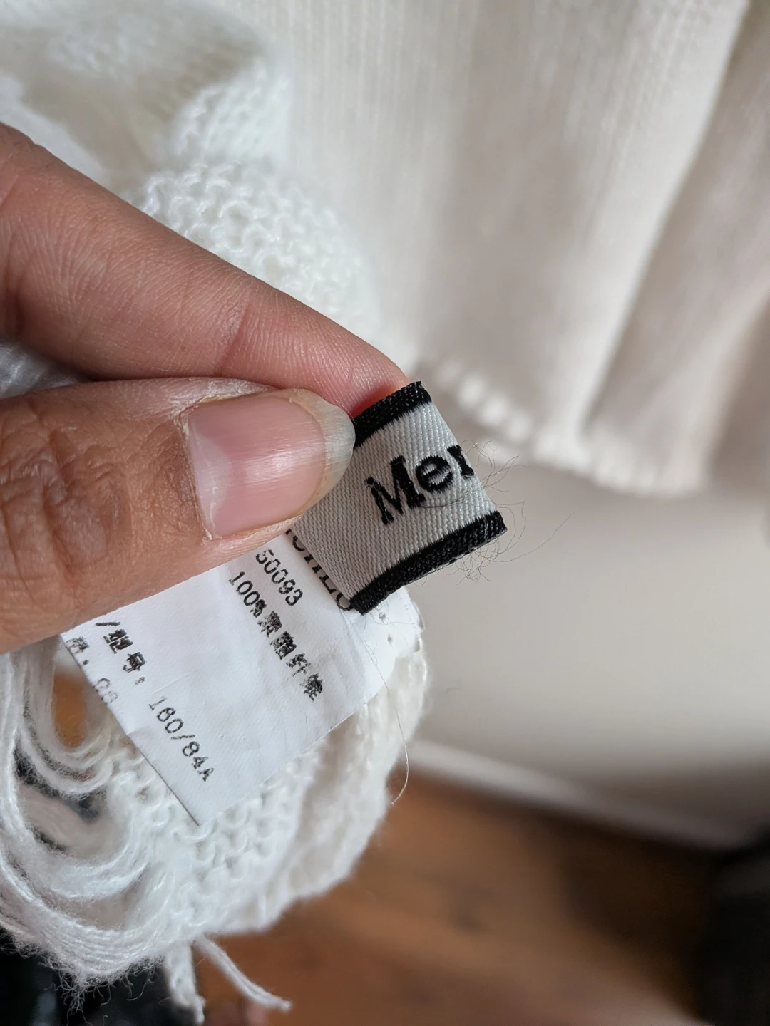 🏈Women's White Distressed Knit Sweater - photo 3