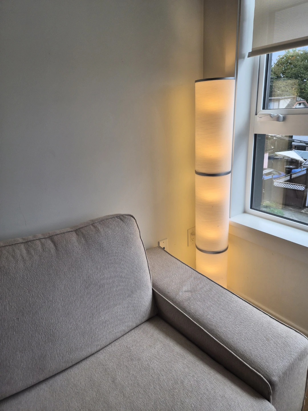 IKEA HOLMÖ Floor Lamp with Bulb - Great Condition! - photo 2