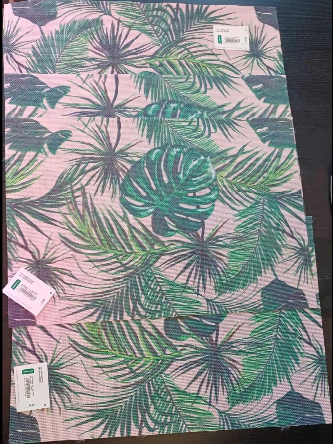 Tropical Leaf Print Table Runner and Four Placemats - photo 4