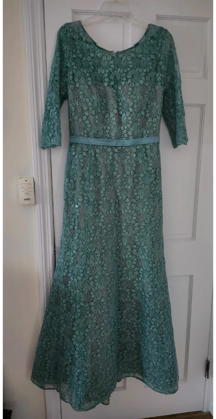 LANCARLO COUTURE Lace Evening Gown Size 10 - photo 2