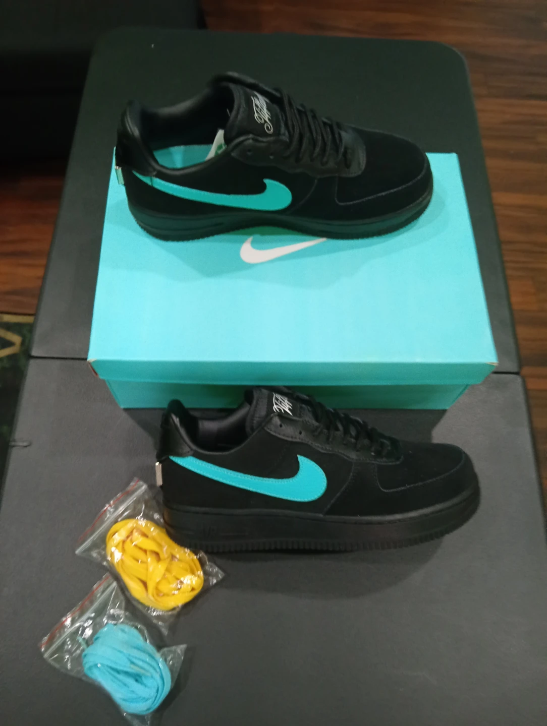 Nike Air Force 1 Tiffany woman size  8 - photo 4