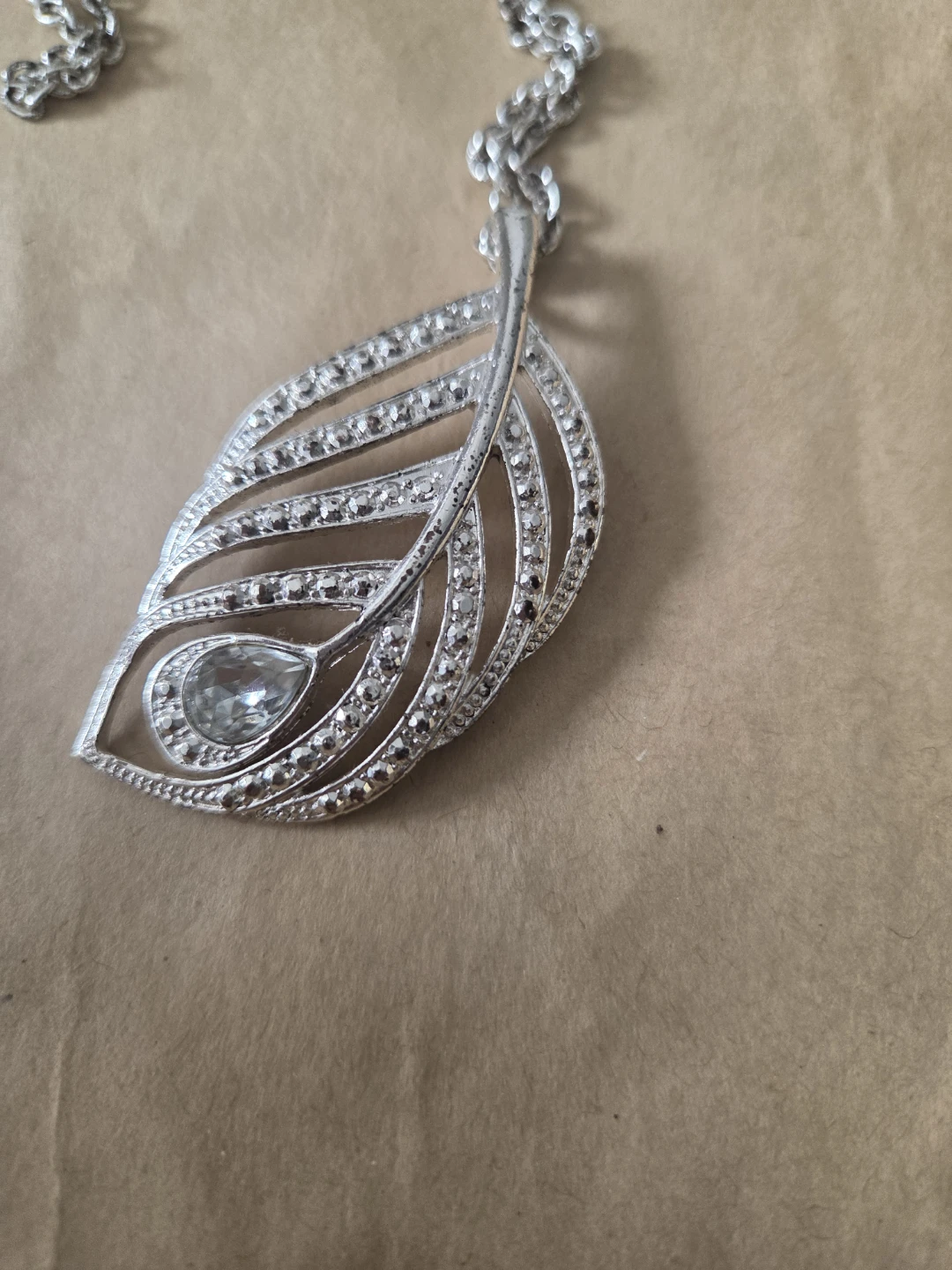 Silver-Tone Feather Pendant Necklace - photo 2