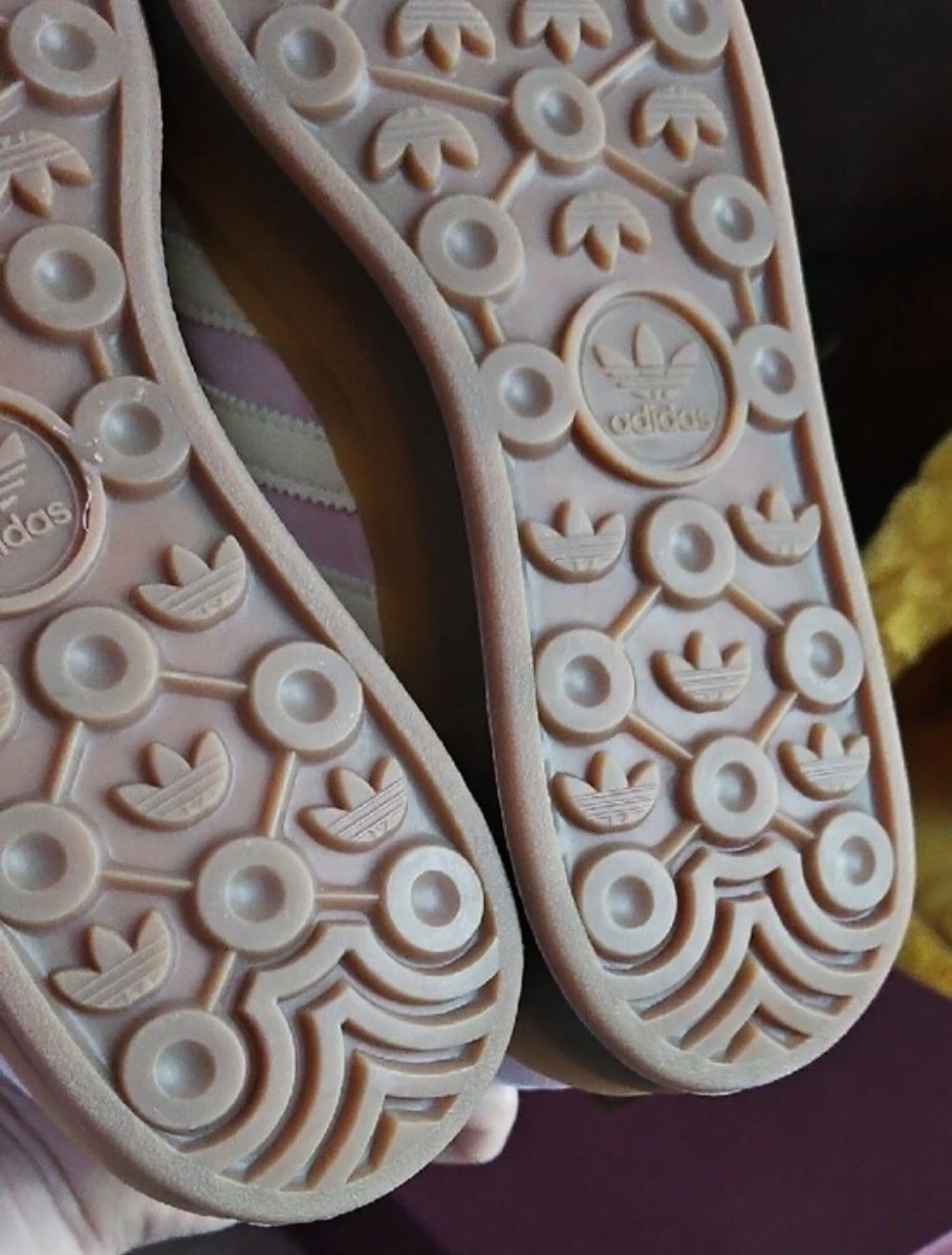 Adidas Pink Suede Platform Sneakers with Ribbon Laces - photo 3