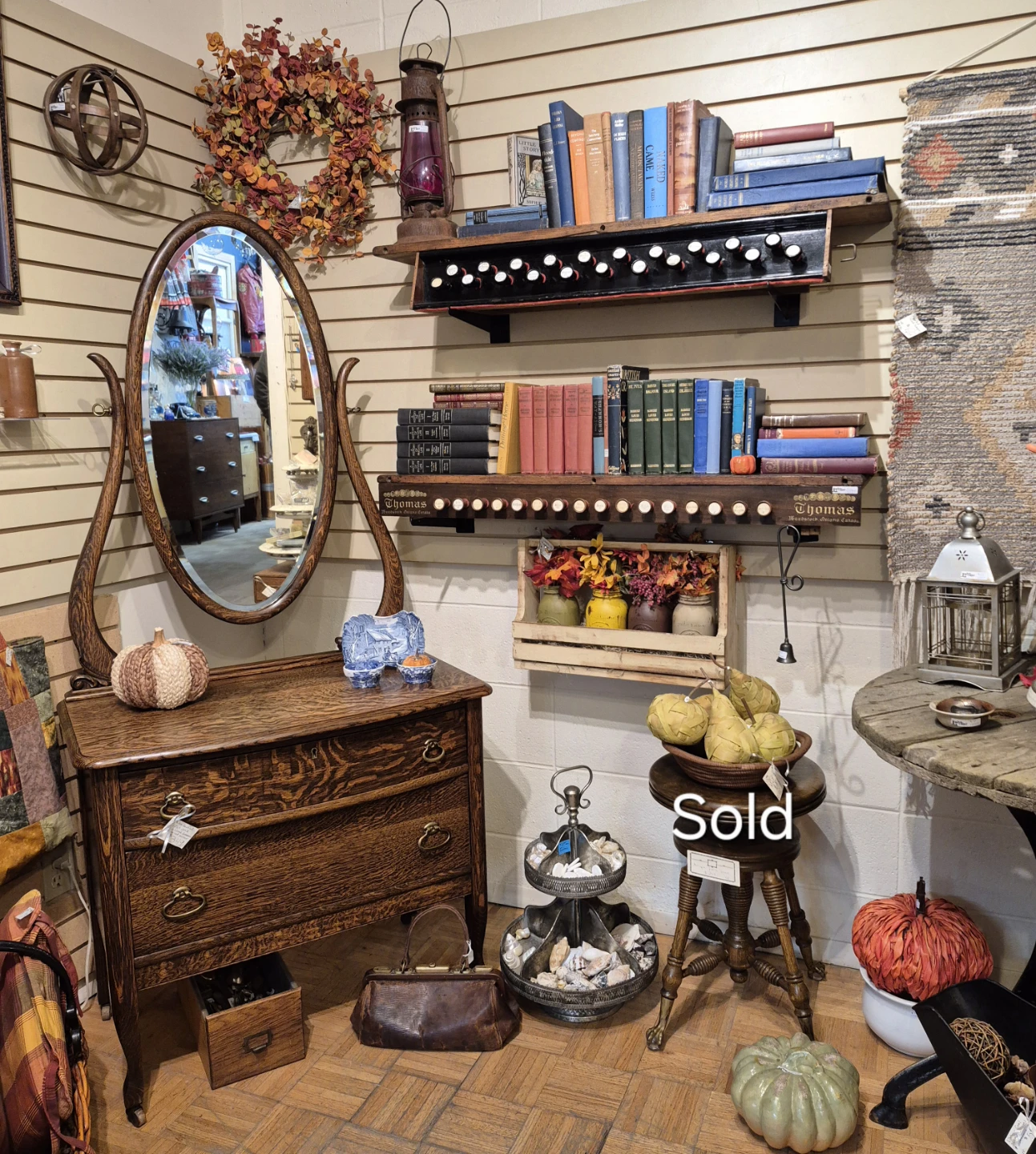 ANTIQUE AND VINTAGE ITEMS - photo 3