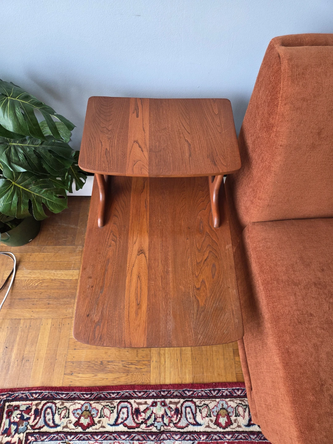 MCM Solid Wood Matching Two-Tier End Tables - photo 4