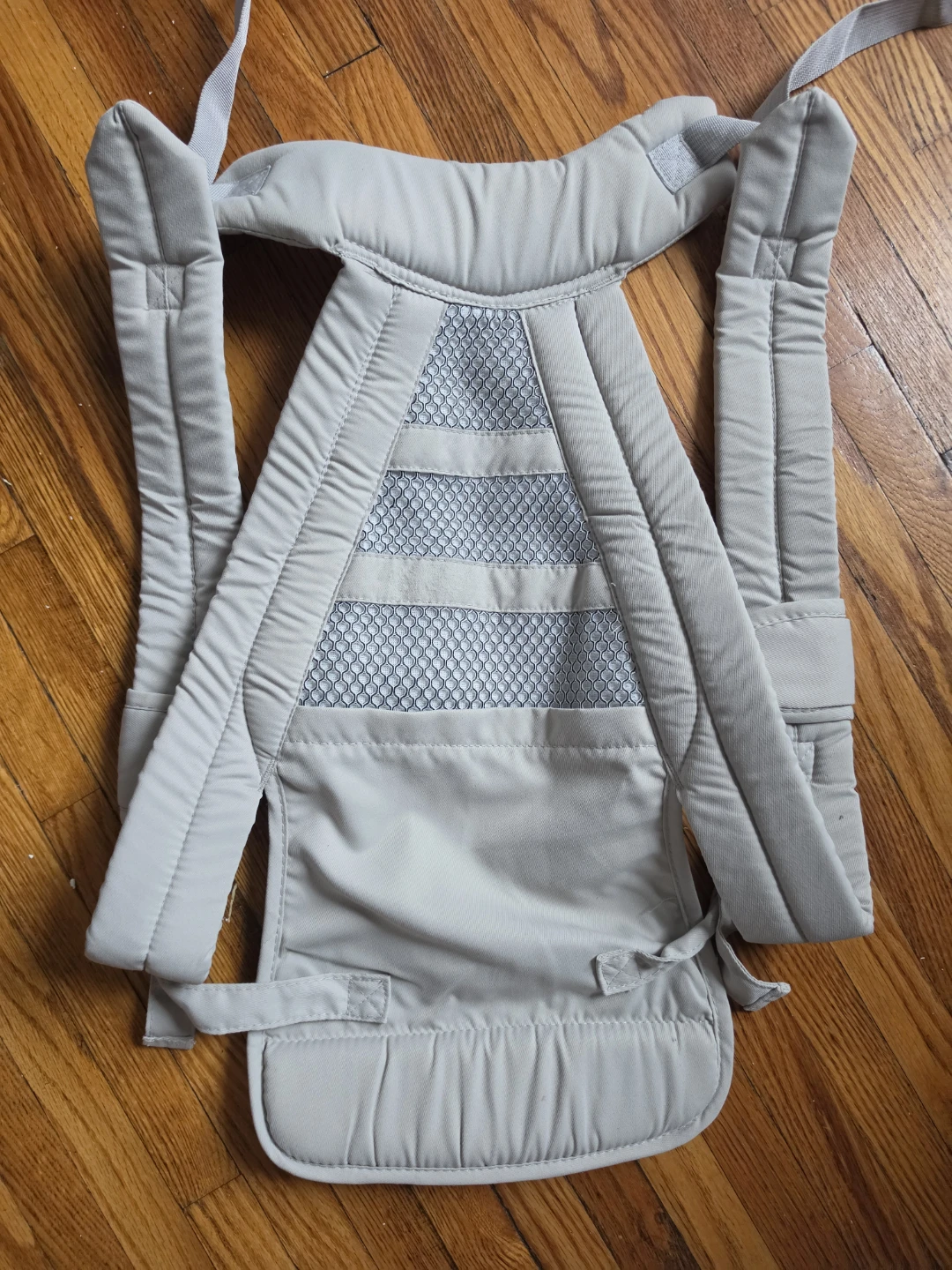 BabyBjorn Baby Carrier 🏈