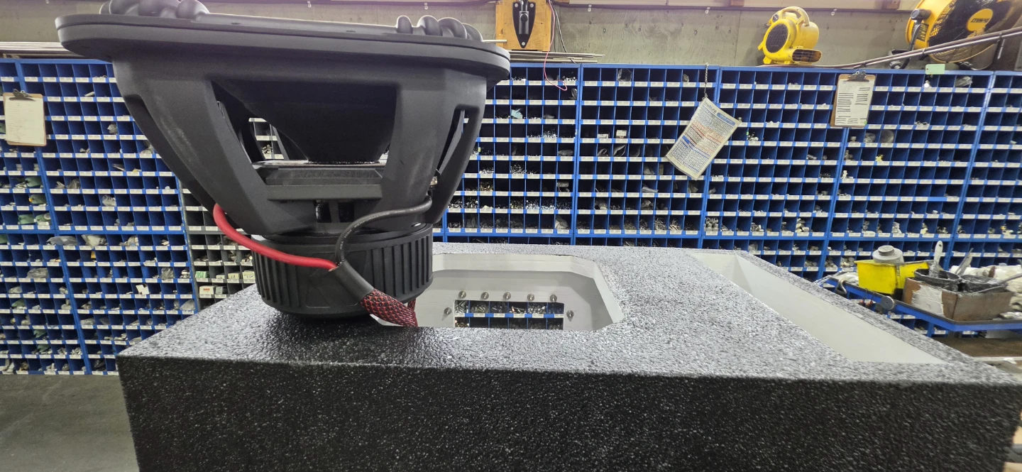 15" KICKER L7X - photo 4