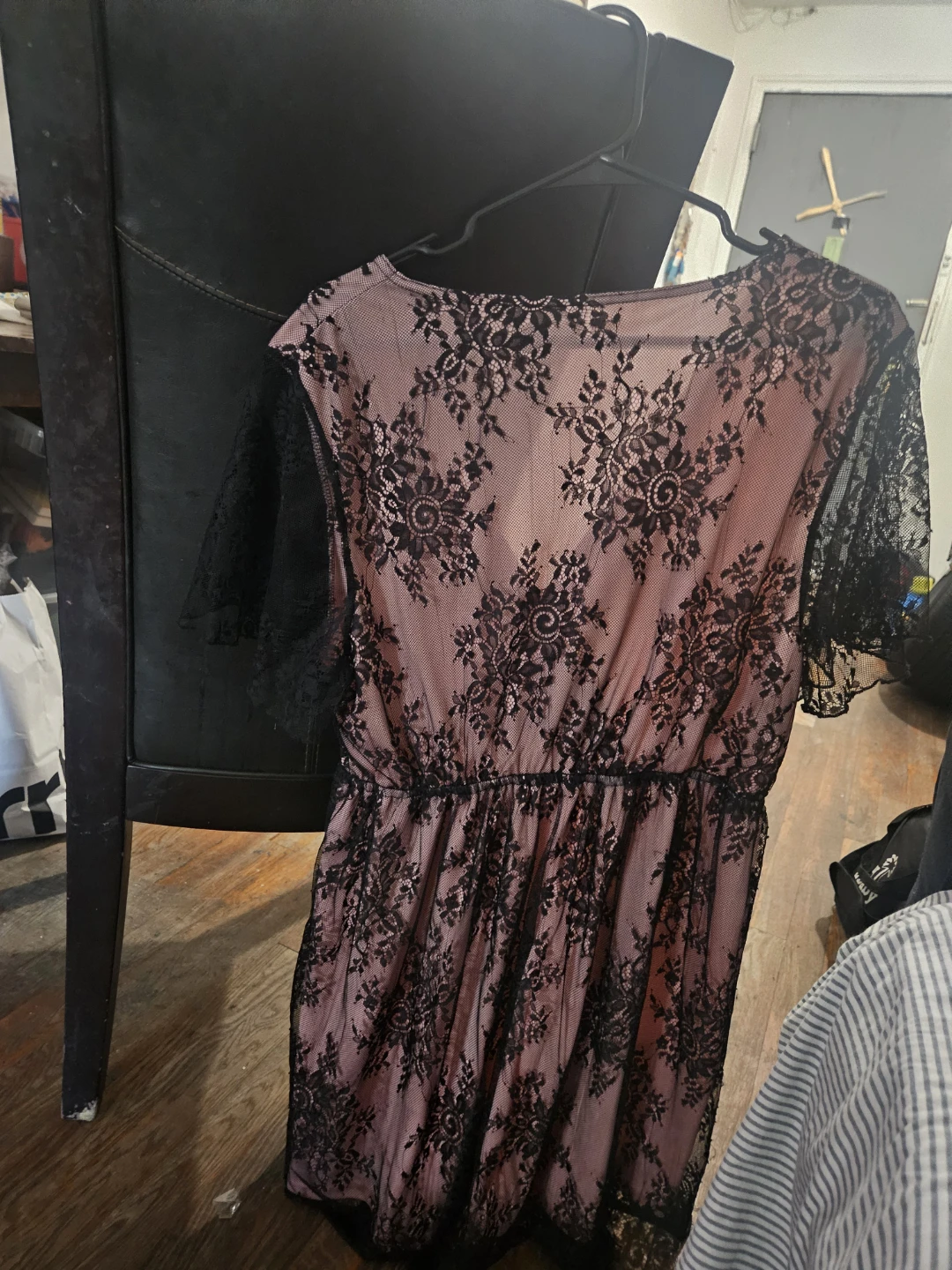 Pink and Black Lace Dress - photo 2
