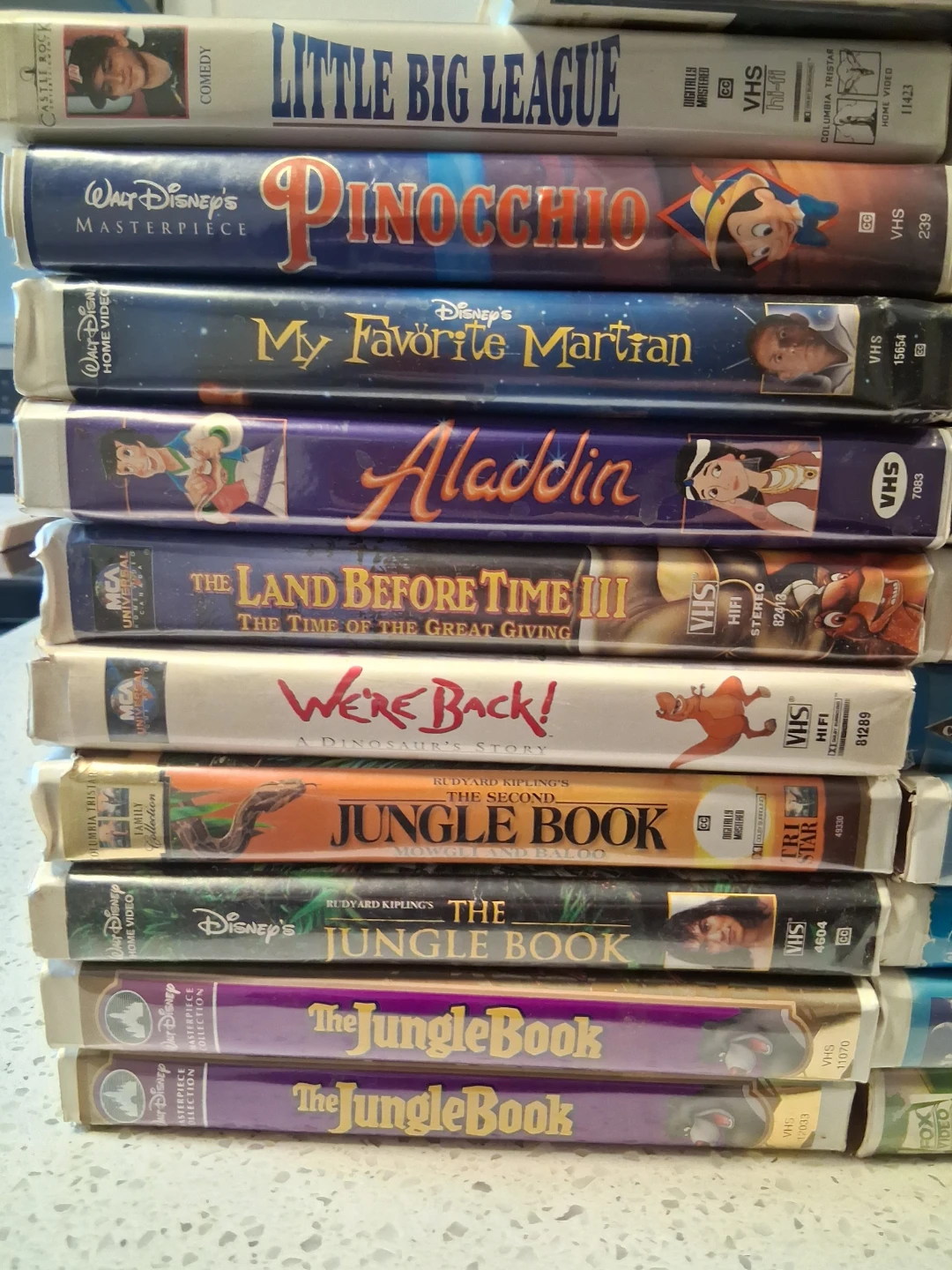 Disney and other kids movies on VHS - photo 4