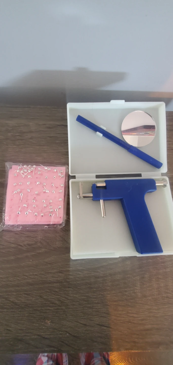 Bergeon Ear Piercing Gun and Studs